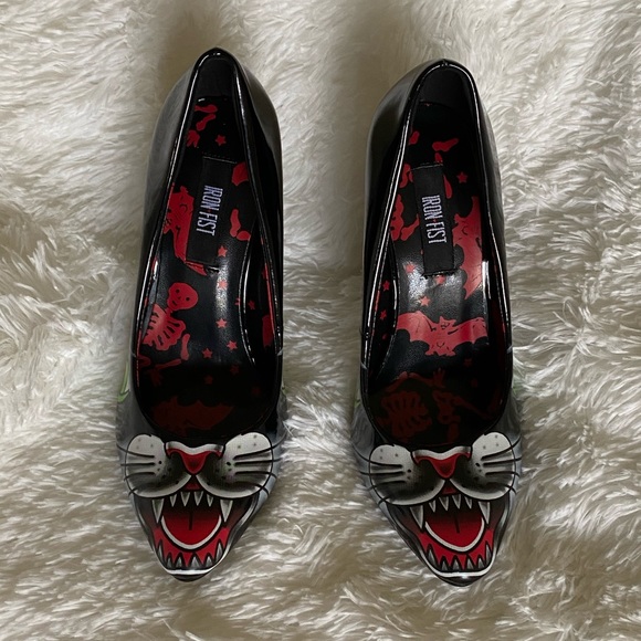 IRON FIRST POINT HEEL SIZE 6 - Picture 3 of 7